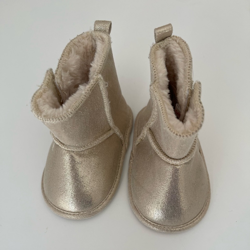 -2 for $10 Joe fresh soft gold /shimmery baby boots size 3